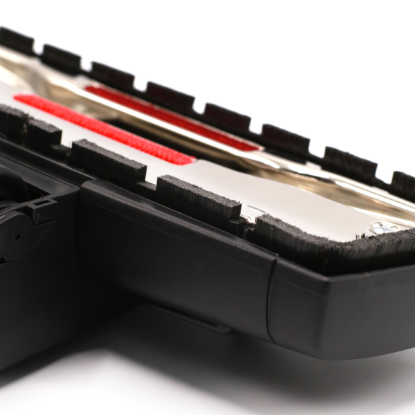 Щетка ковер-пол с центральным колесом (щетина с двух сторон,металл.основание) д-35 мм