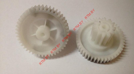 Шестерня средняя для мясорубки BOSCH, MOULINEX (Д - 69/30, зубья - 45/12, общая длина 44мм)