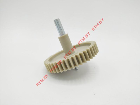 Шестерня с металлическим валом Д-81, ЗУБ-46 (прямые зубья)