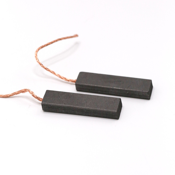 Угольные щетки 5x13,5x40 клееные, 00215818, компл. 2 шт.