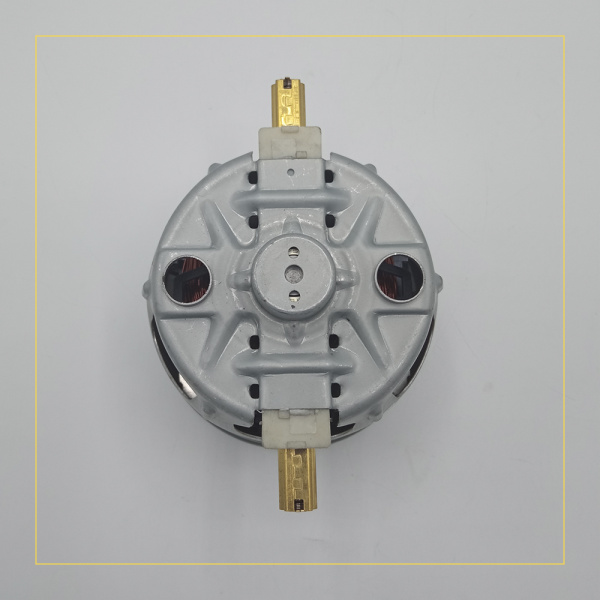 Двигатель для пылесоса Bosch 2000Вт, H-113 мм, D-105 мм